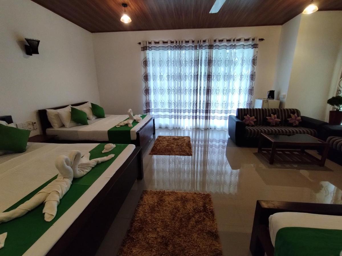 Village Mango Resort Yala ティッサマハーラーマ エクステリア 写真