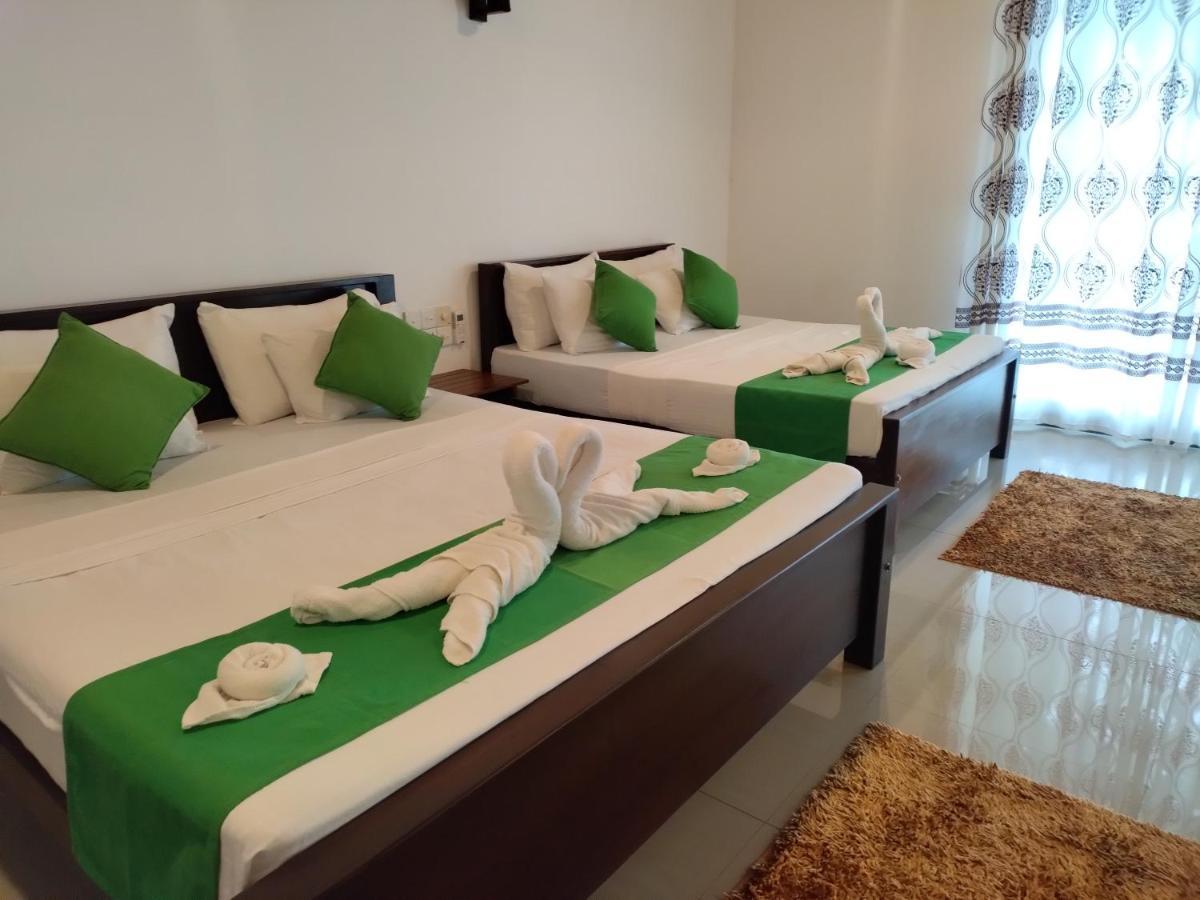 Village Mango Resort Yala ティッサマハーラーマ エクステリア 写真